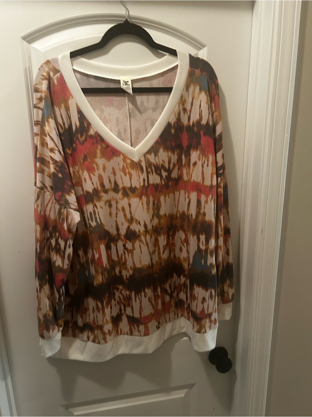 Sew In Love V-Neck Tie-Dye Sweatshirt in Brown, White & Pink